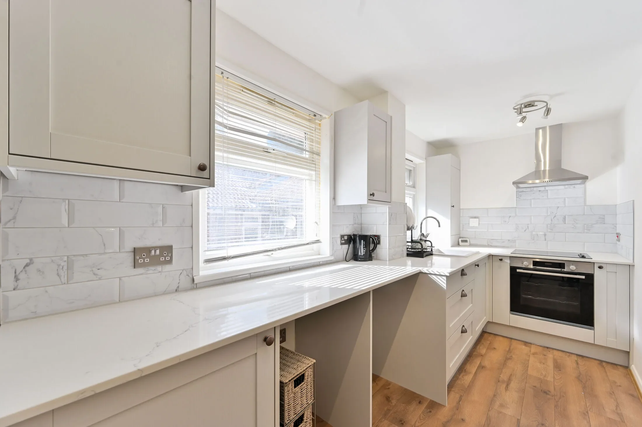 Flat Heath Road in Greater London