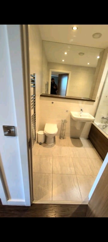 Room Regent Road in Manchester