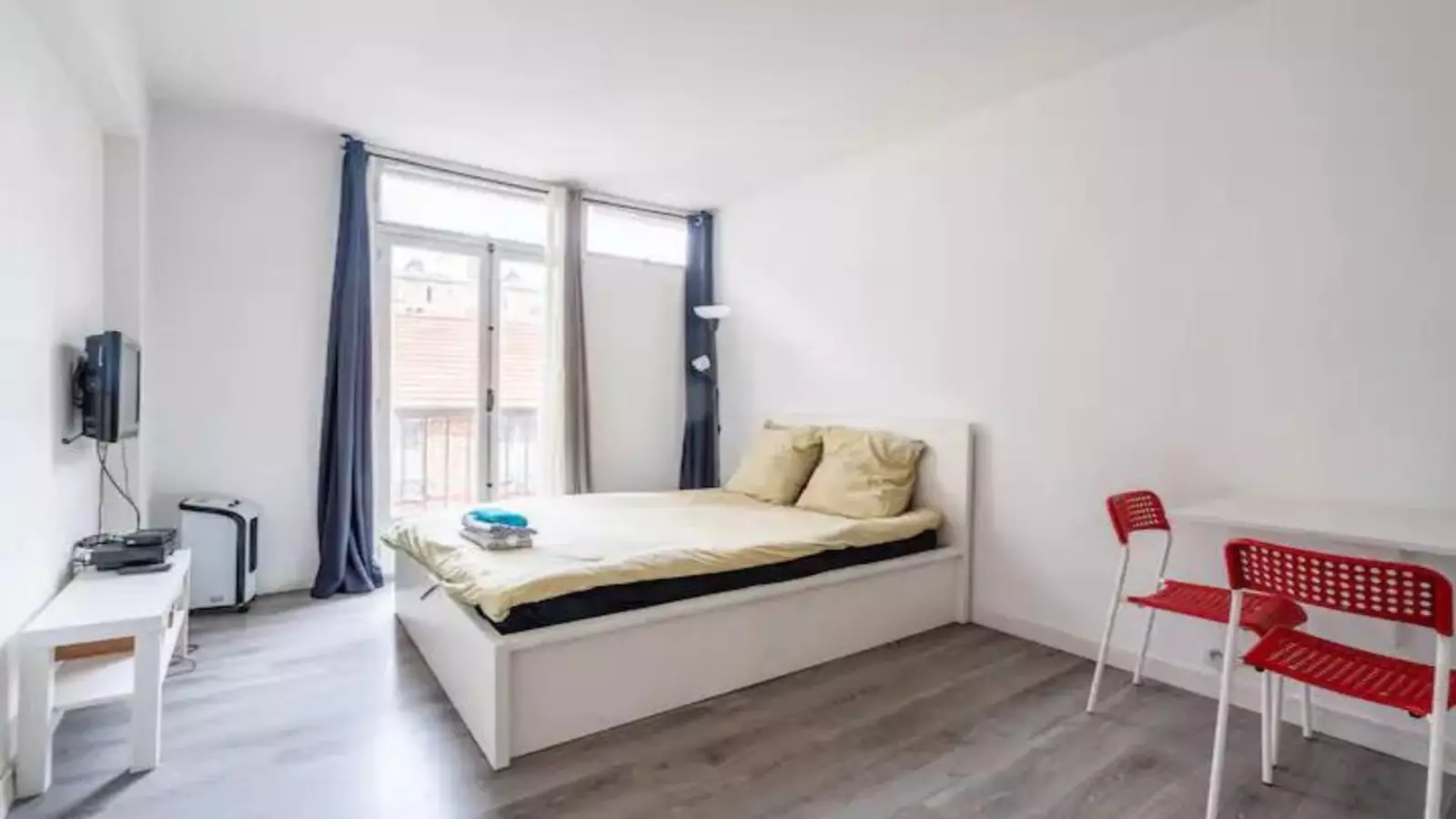 Appartement Rue de la Colonie à Paris