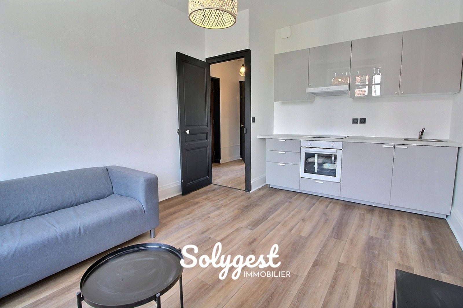 Flat Rue des Nouvelles Maisons in Lyon