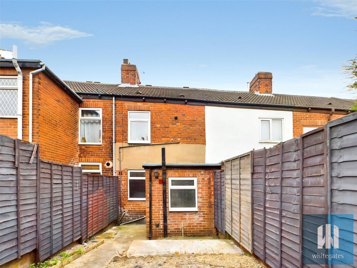 House Halton Street in Wakefield