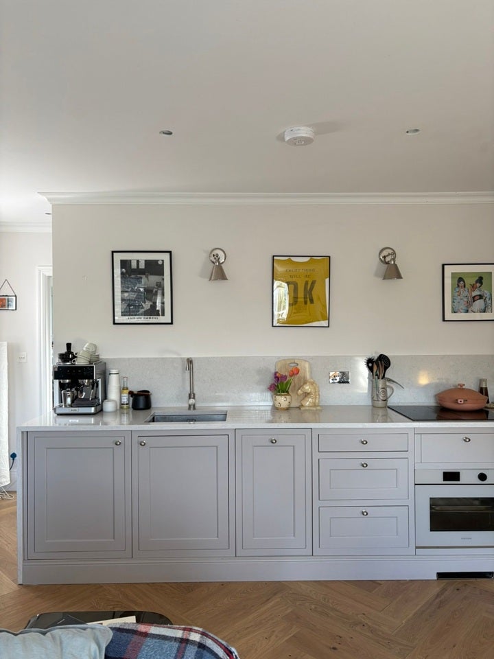 Flat Gloucester Crescent in Greater London
