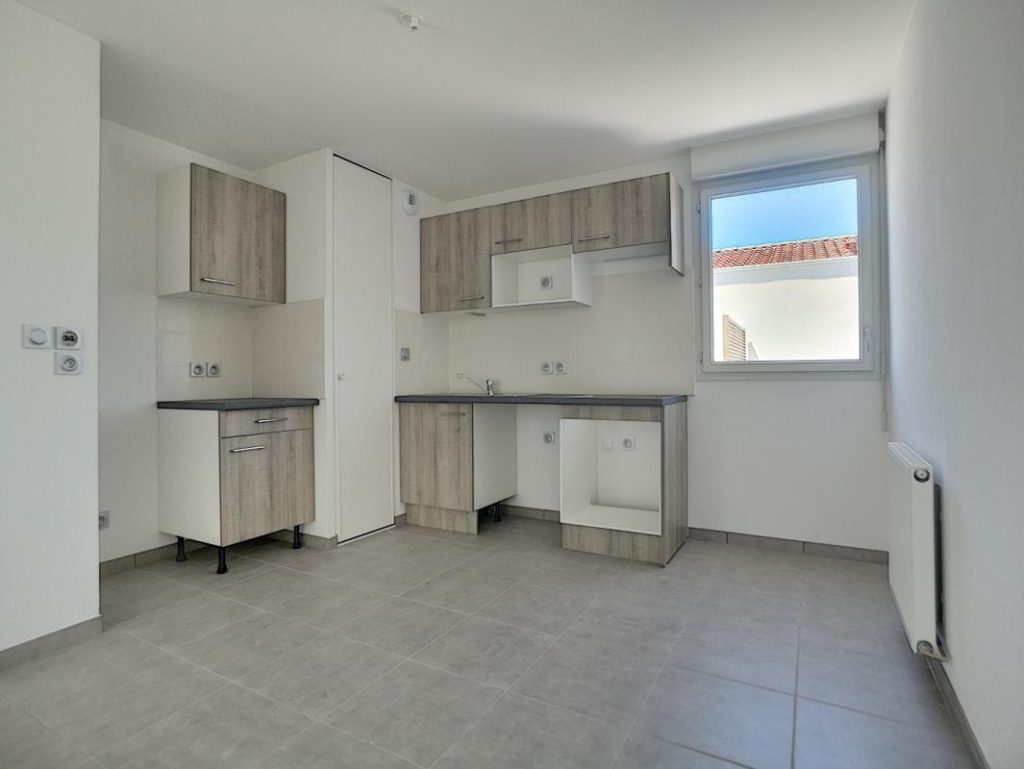 Flat Avenue des Nobles in Launaguet