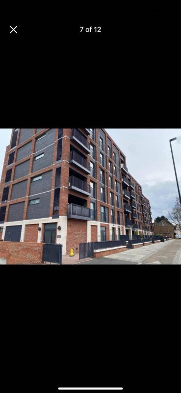 Room Green Lanes in Greater London