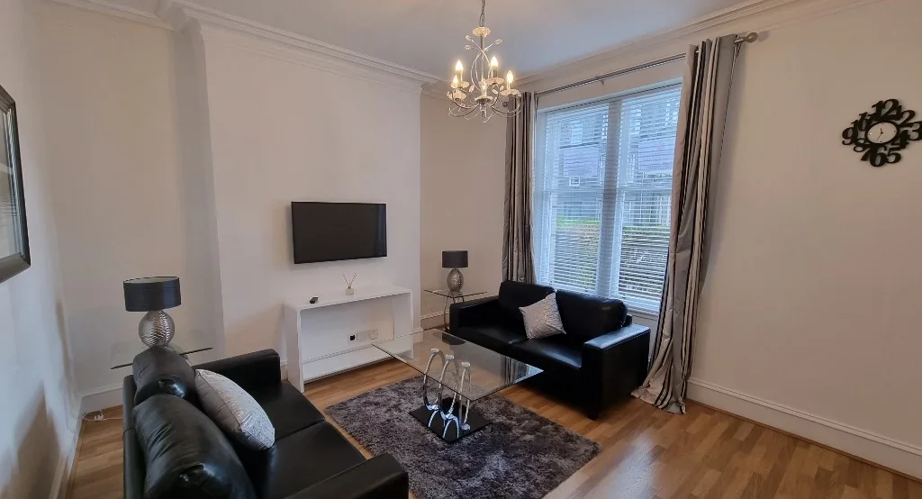 Flat Union Grove in Aberdeen City