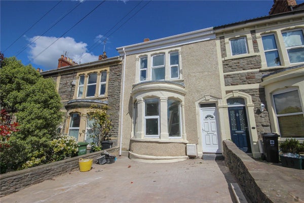 Flat Cassell Road in Bristol