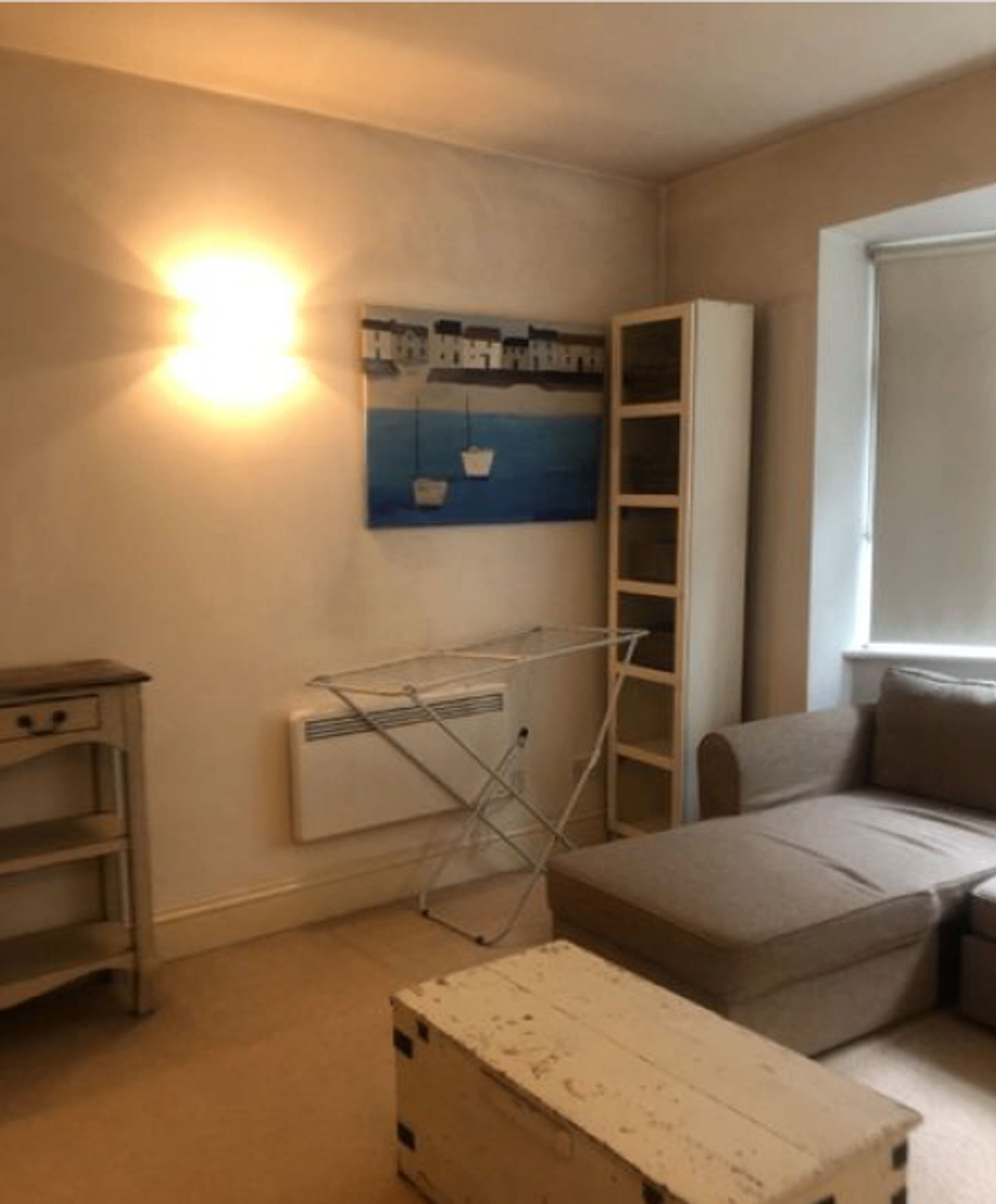 Flat Parkland Gardens in Greater London
