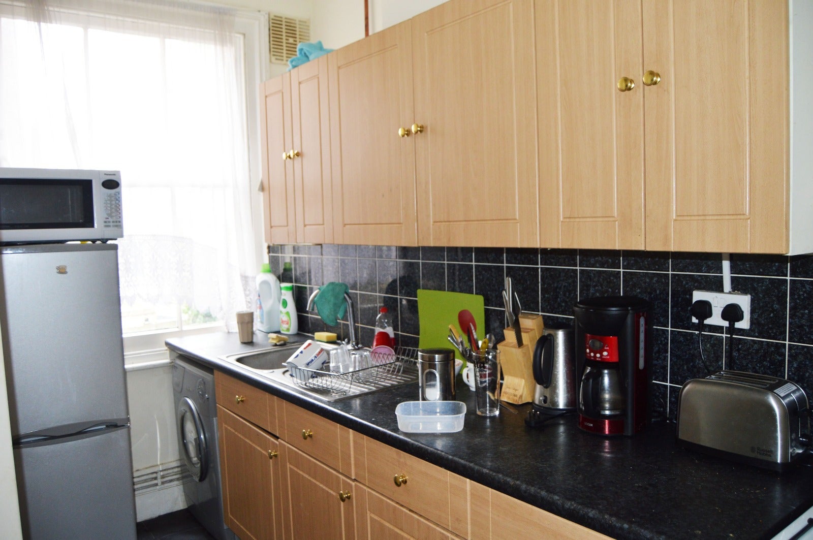 Flat College Place in Greater London