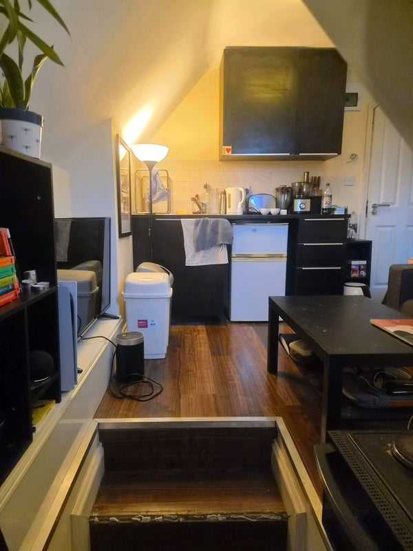 Room Upper Walthamstow Road in Greater London