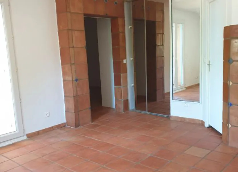 Appartement Chemin de la Rhôde à Oraison