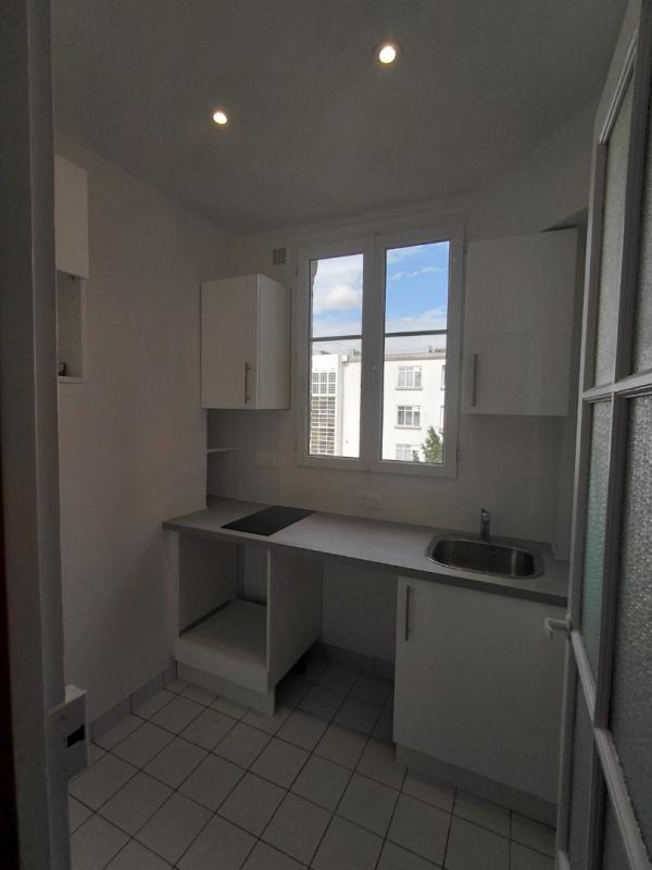 Flat Rue de Capri in Paris