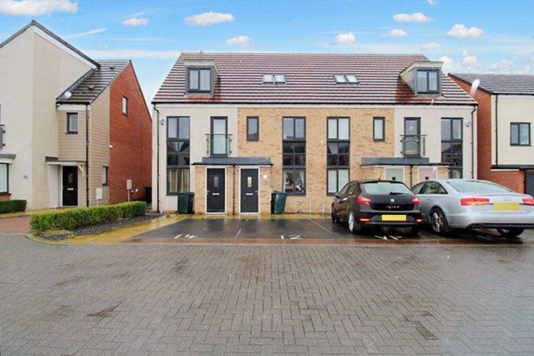 House Lambley Way in Newcastle upon Tyne