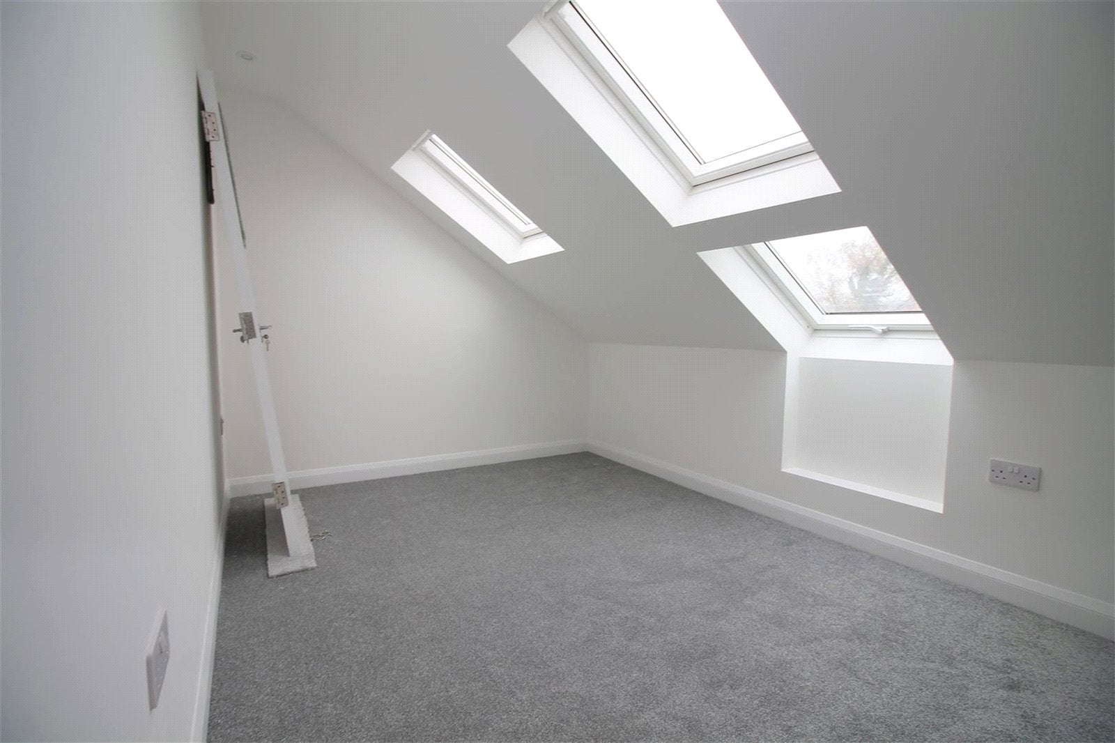 Room Crabtree Lane in Adur