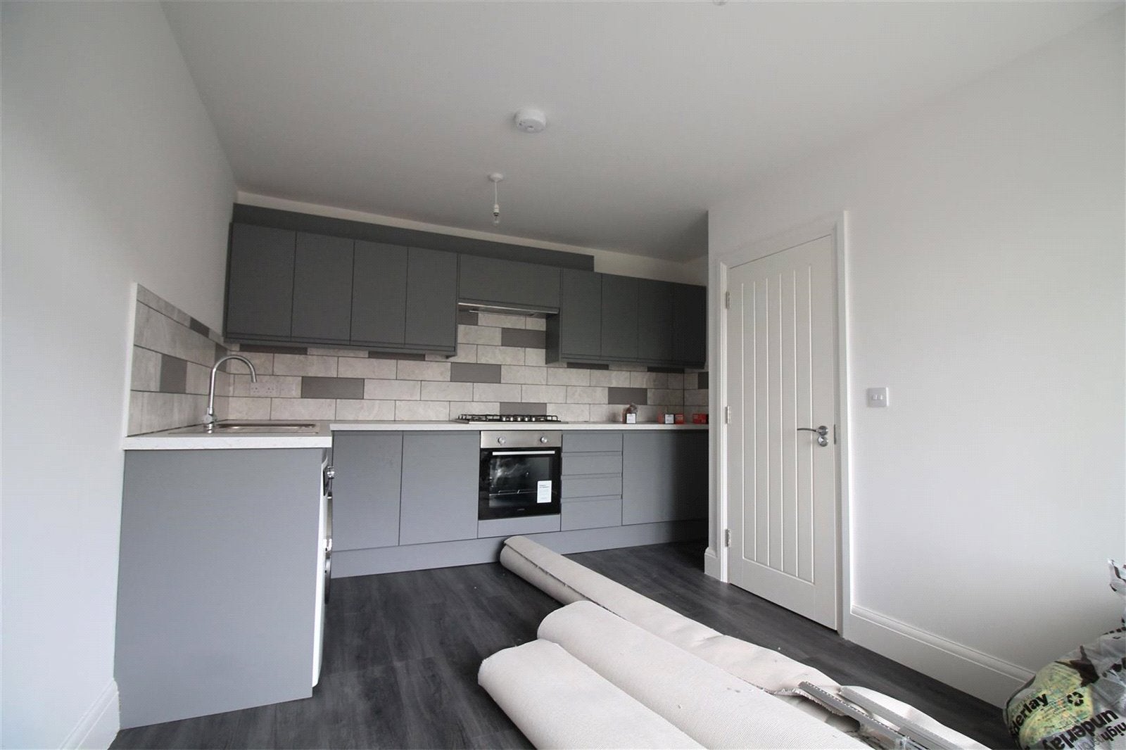 Room Crabtree Lane in Adur