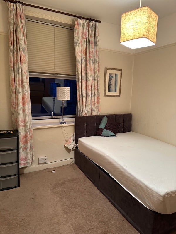 Room Hobson Street in Borough of Rossendale