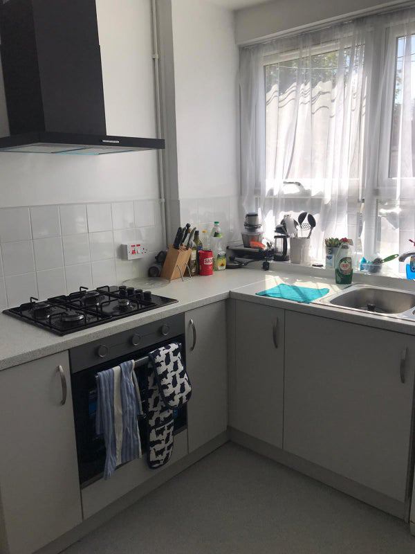 Room Grasmere Road in Greater London