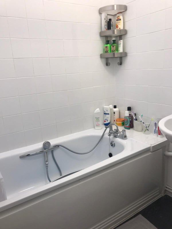 Room Grasmere Road in Greater London
