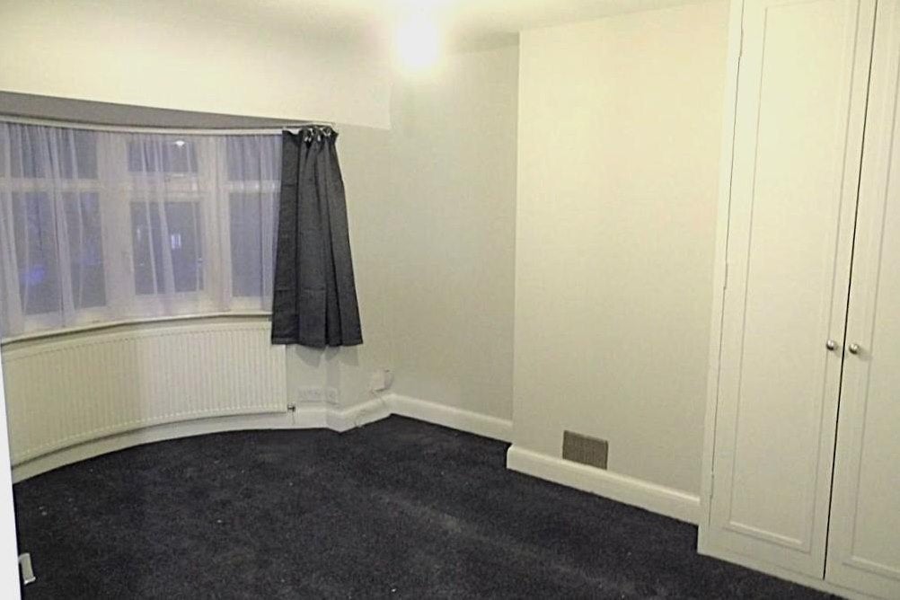 Flat Southdown Crescent in Greater London