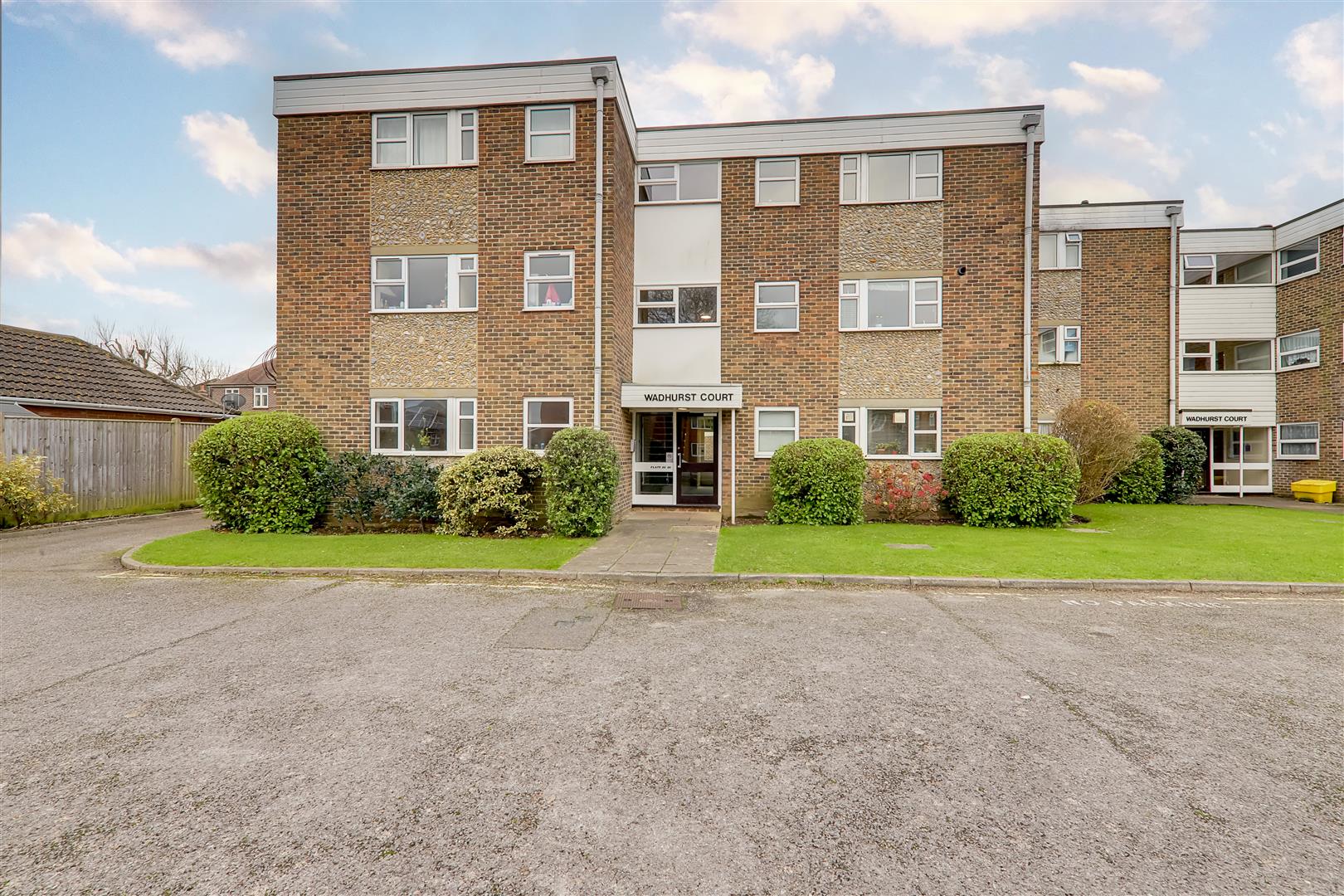 Flat Downview Road in Worthing