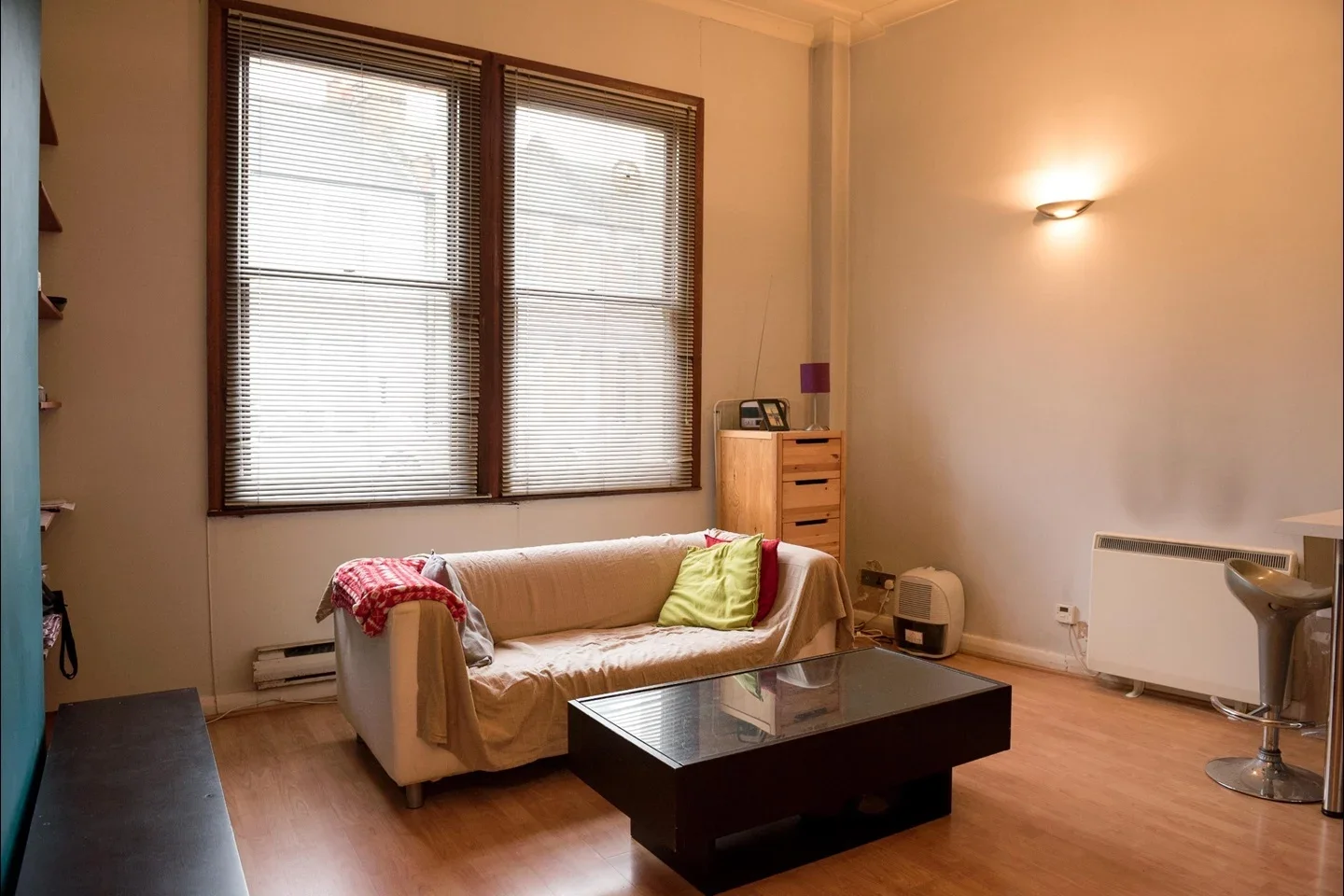 Flat Holyport Road in Greater London
