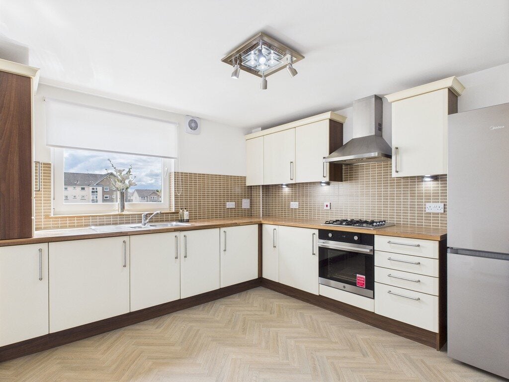 Flat Denny Crescent in Dumbarton