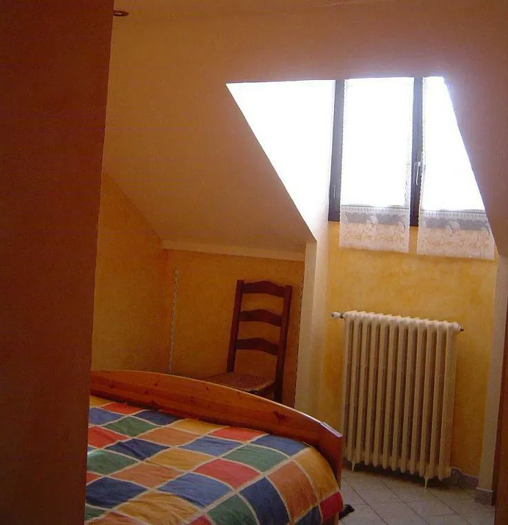 Room Rue du Plessis in Varennes-Vauzelles