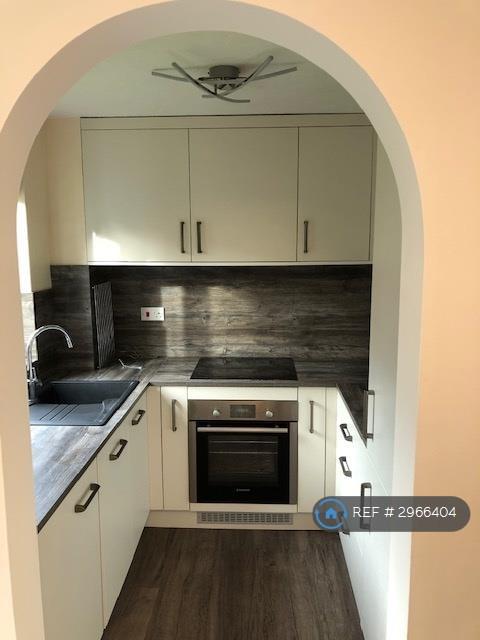 Flat Westwood Court in Eastleigh