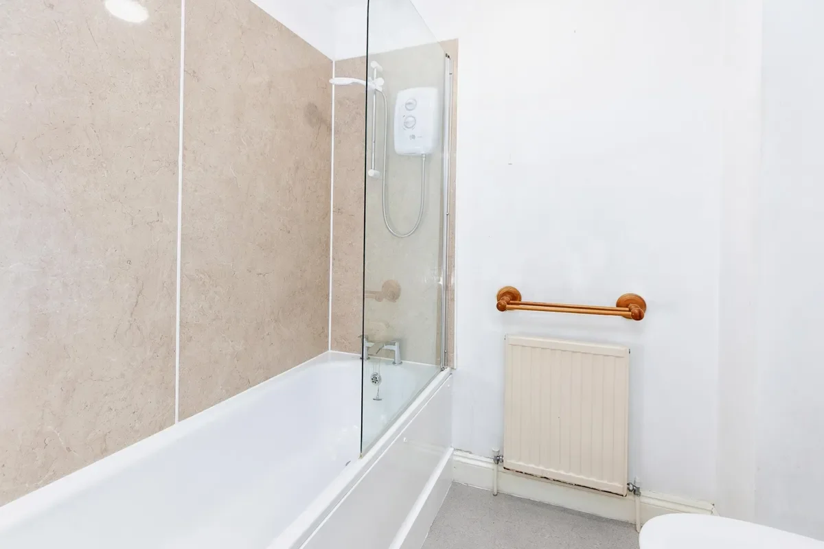 Flat Bathwick Street in Bath