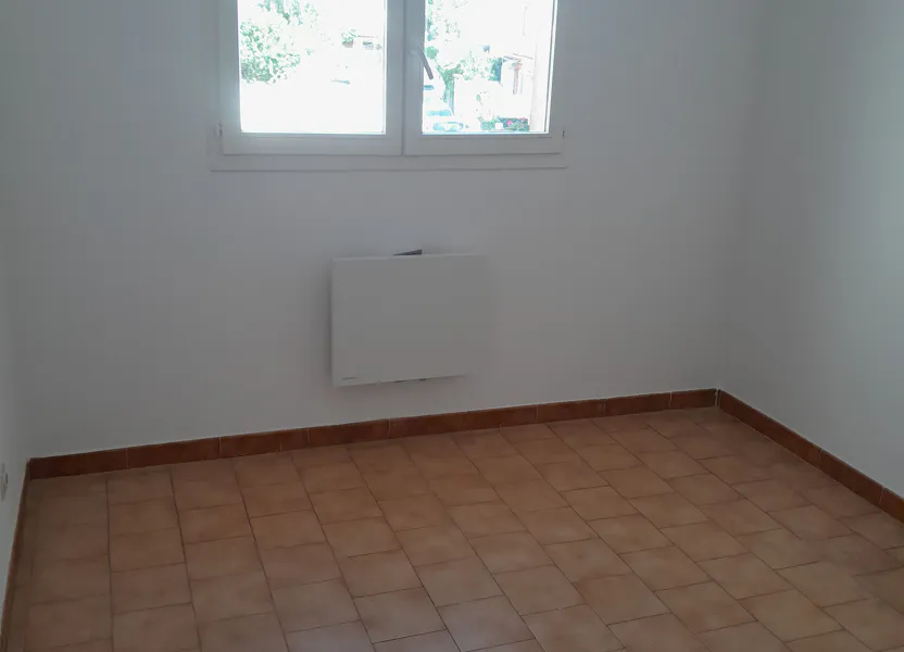 Maison Place des Gendarmes d'Ouvéa à Hyères