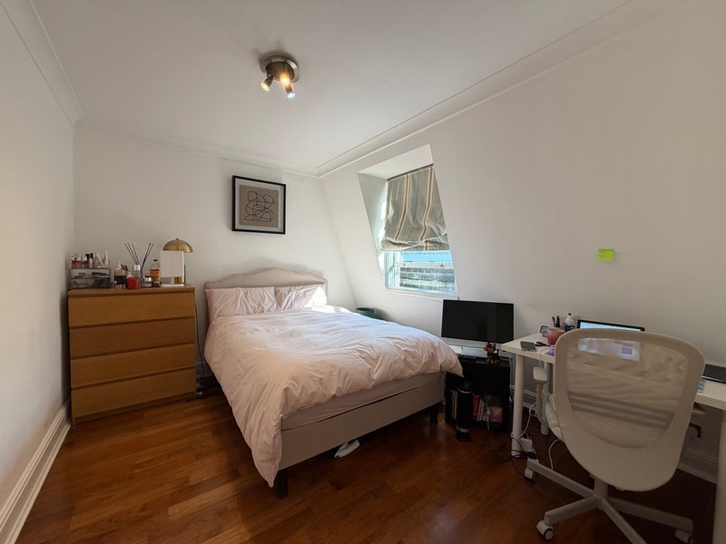 Room Milson Road in Greater London