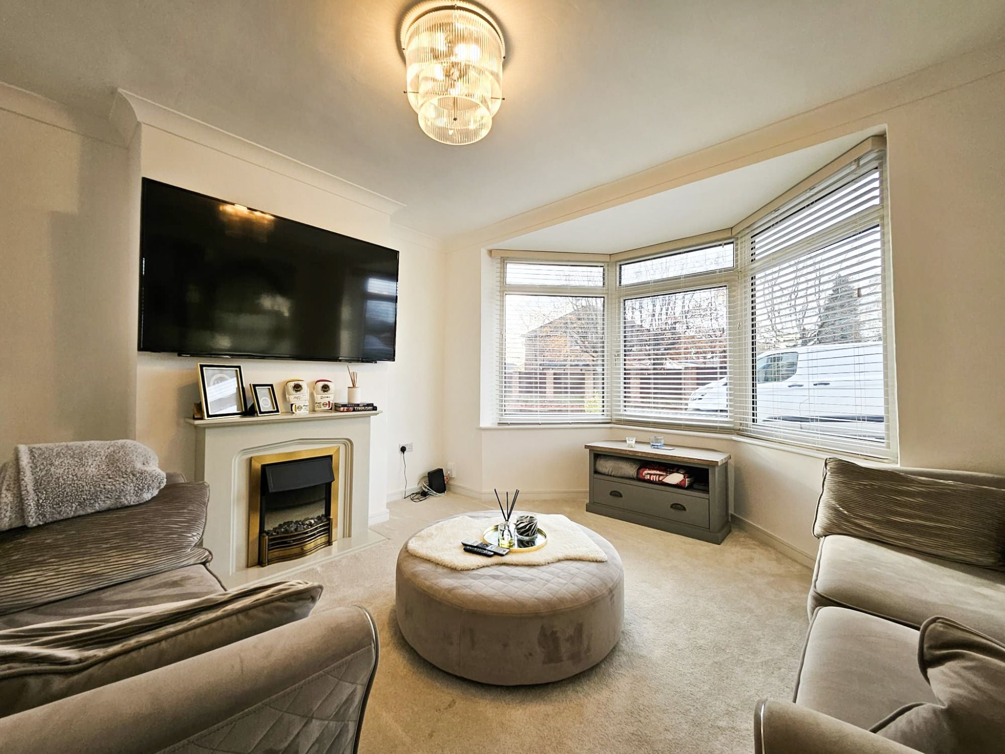 House Beechcroft Road in Doncaster