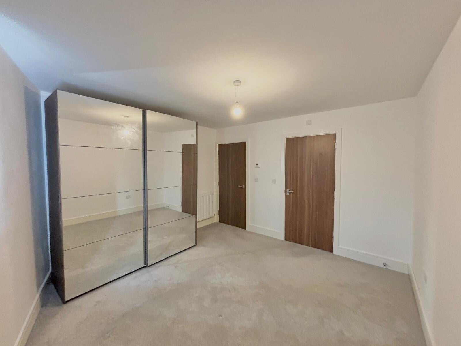 Flat Bowling Green Close in Milton Keynes