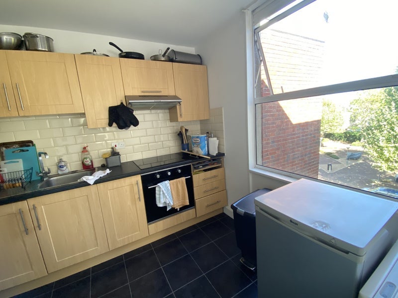 Room Sullivan Close in Greater London