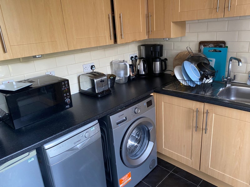Room Sullivan Close in Greater London