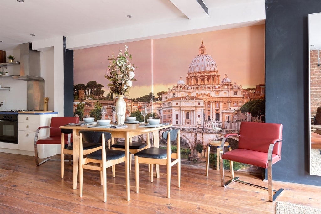Flat Rivington Street in Greater London