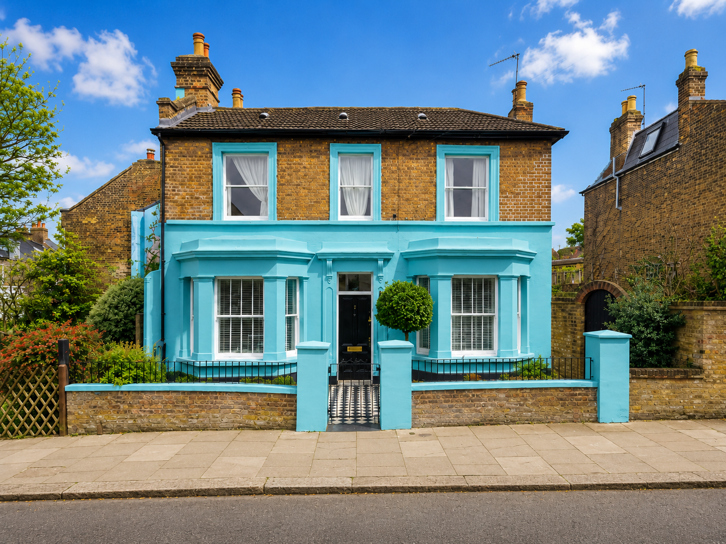 House Chaucer Road in Greater London