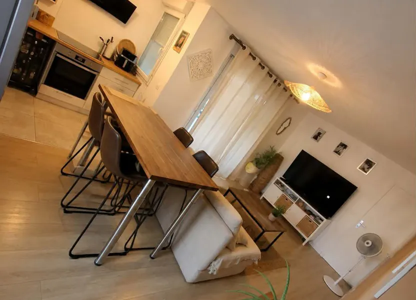 Appartement Rue de Carbon Blanc à Ambarès-et-Lagrave