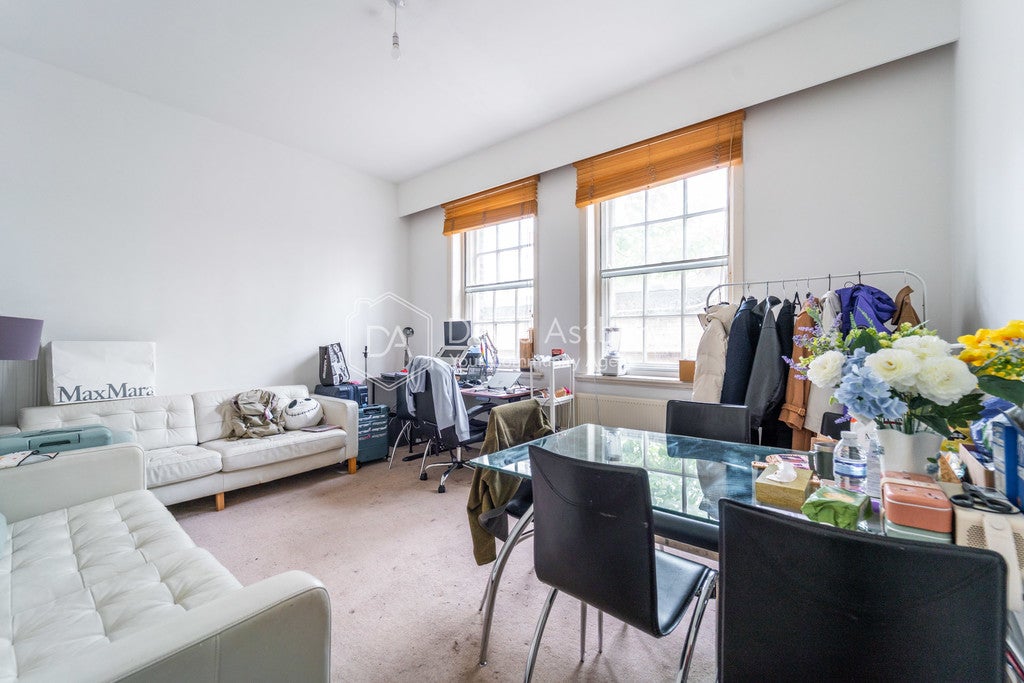Flat Paveley Street in City of Westminster