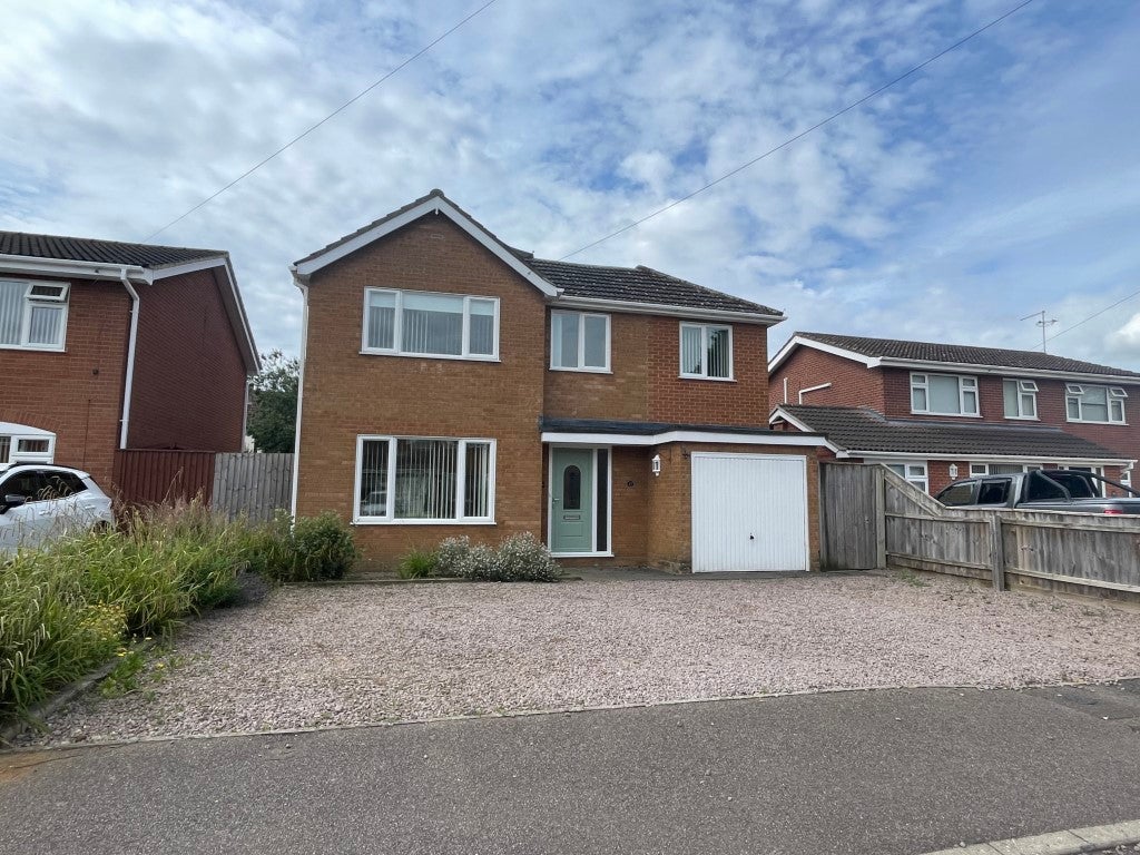 House Peckover Drive in Fenland District