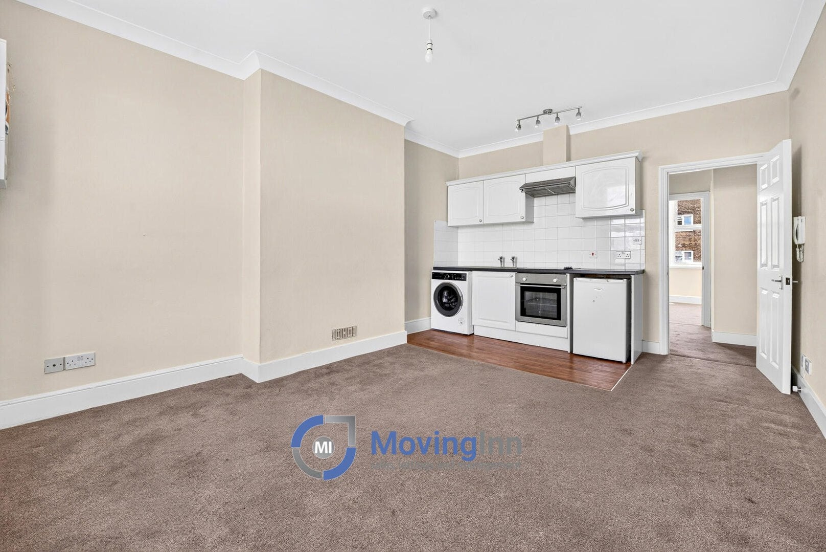 Flat Dalton Street in Greater London