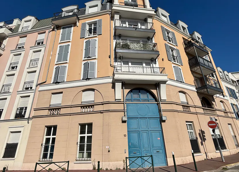 Appartement Rue de l'Abbé Niort à Le Blanc-Mesnil