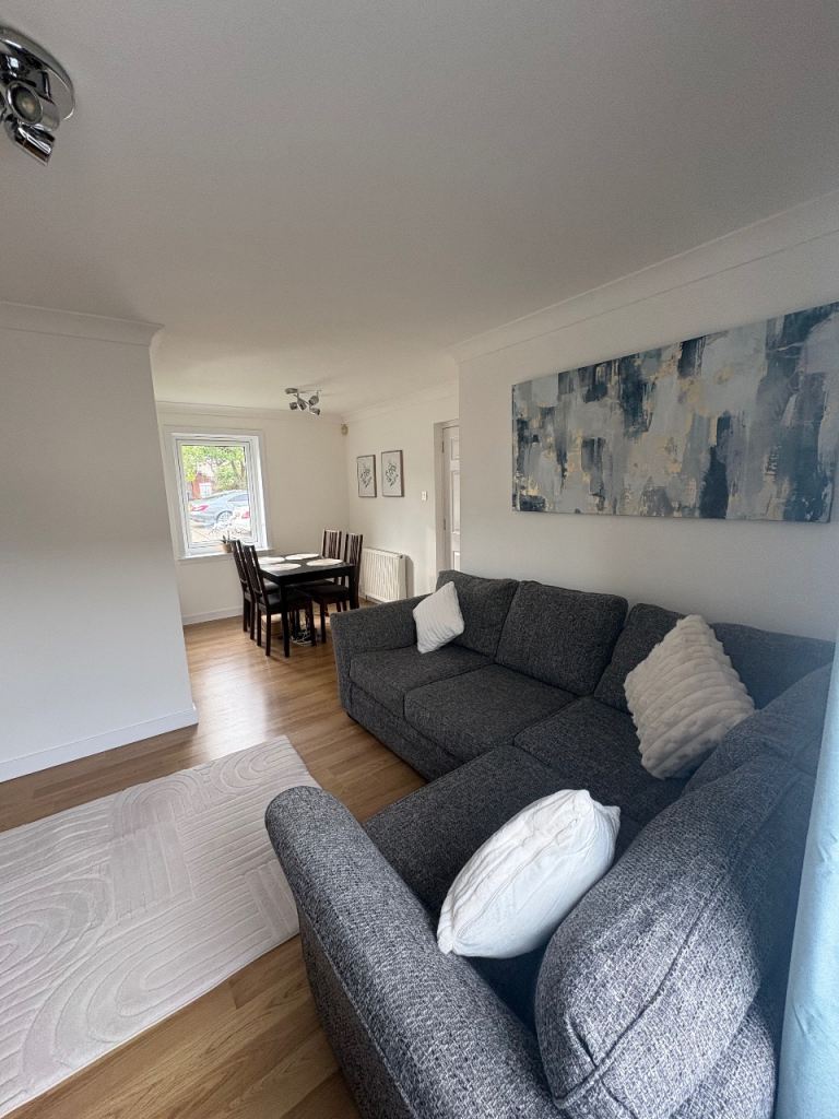 Flat South Gyle Wynd in City of Edinburgh
