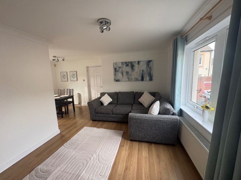 Flat South Gyle Wynd in City of Edinburgh