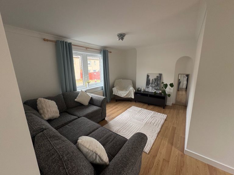 Flat South Gyle Wynd in City of Edinburgh