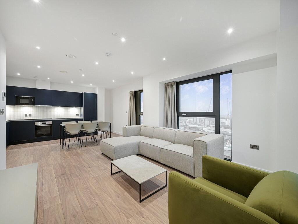 Flat Burlington Road in Greater London