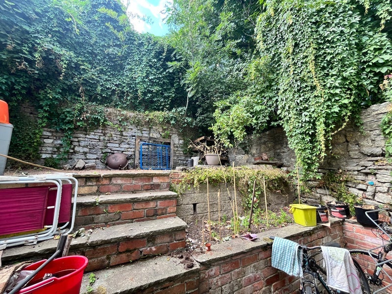 Room Dove Street in Bristol