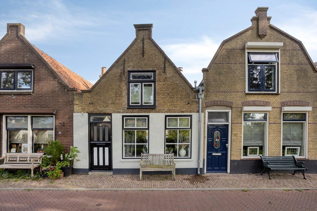 Huis Oostdijk 45 in Middelharnis