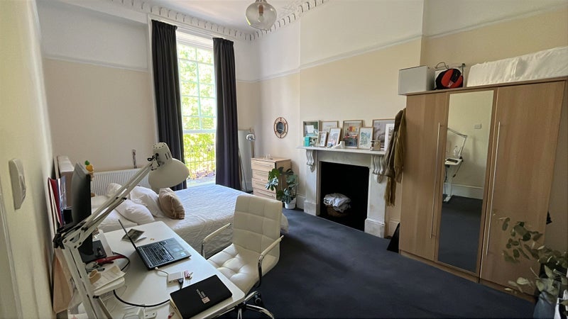 Room Torrington Square in Greater London