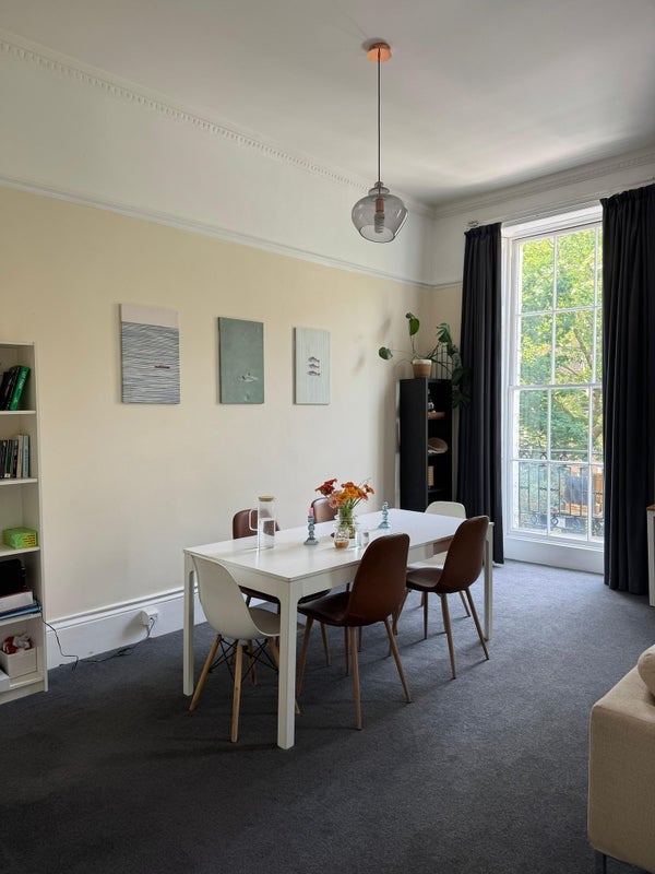 Room Torrington Square in Greater London