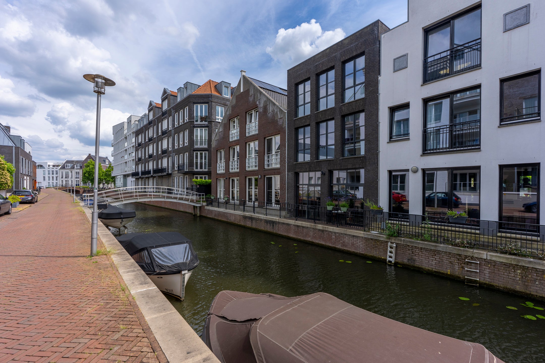 Huis Dr. R. van Lutterveltstraat 20 in Maarssen